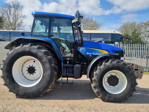 Chris Atkin & Son Ltd - New Holland TM 175